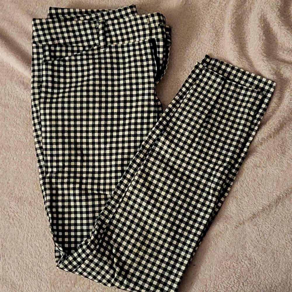 Black and white plaid pants